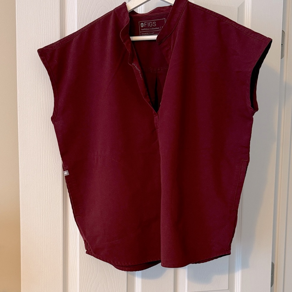 Figs Burgundy Rafaela - Mandarin Collar Scrub Top